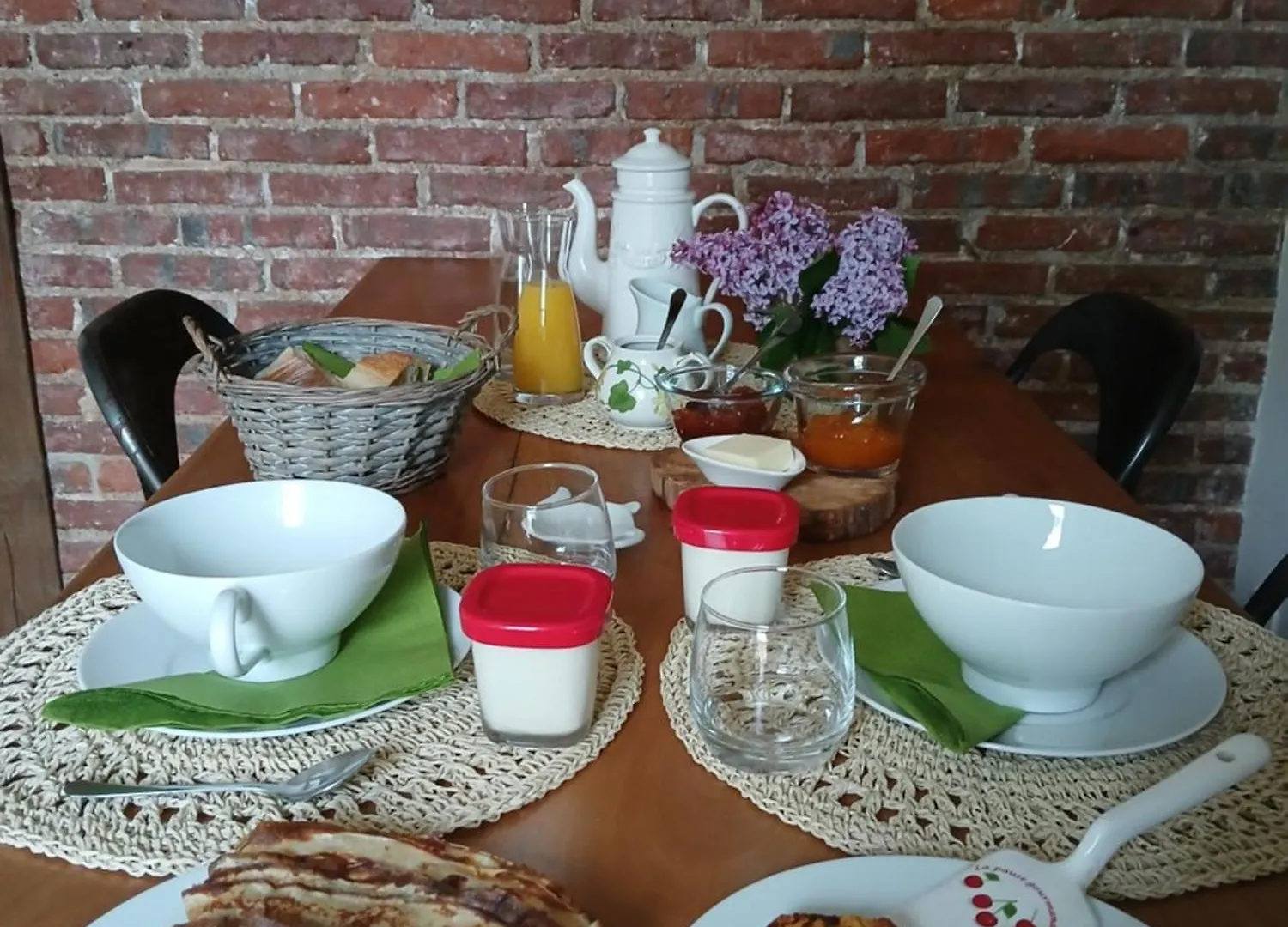 Bed and Breakfast L' Arbre A Noisettes Ploërmel
